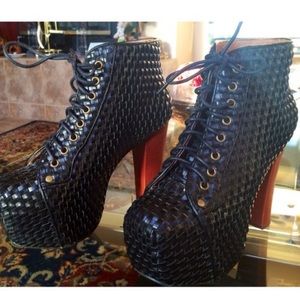 Jeffery Campbell litas
